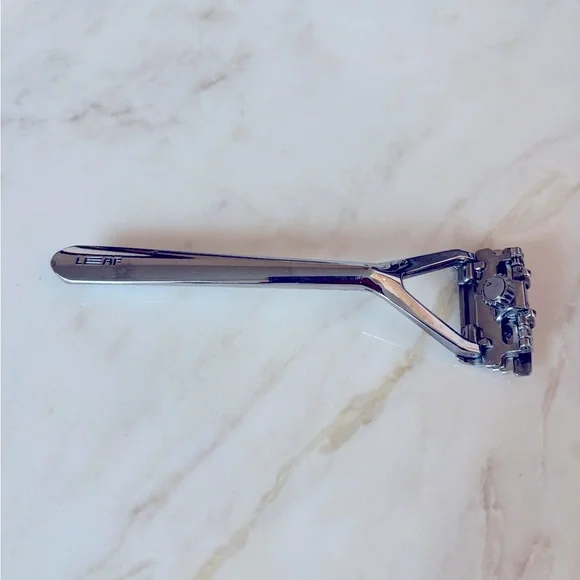 Leaf Razor - Picture 1 of 5